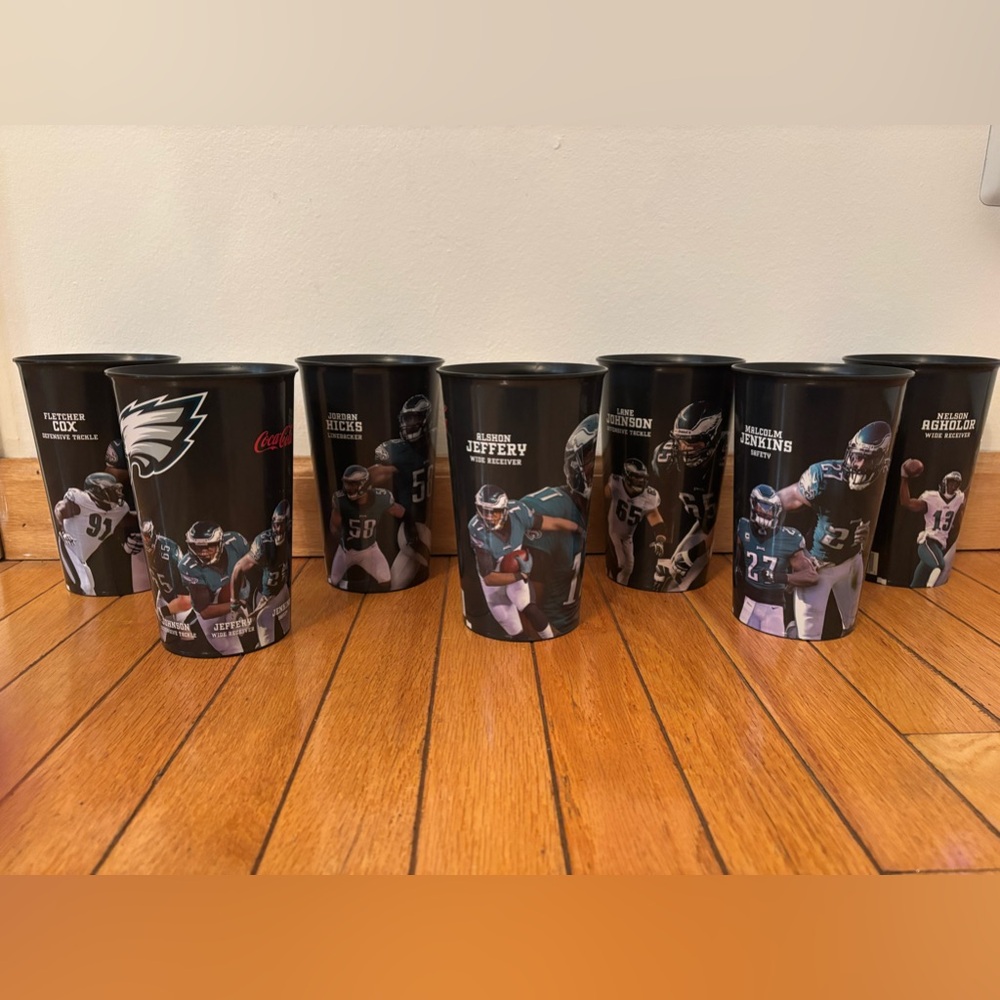 Eagles 2018 711 Collectable Cup Set of all 7